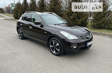 Позашляховик / Кросовер Infiniti EX 37 2010 в 