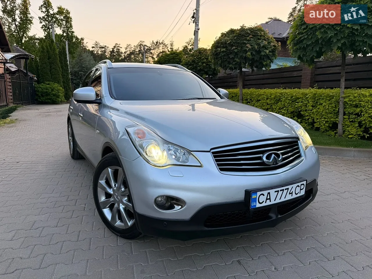 2010 Infiniti EX - мініатюра 13