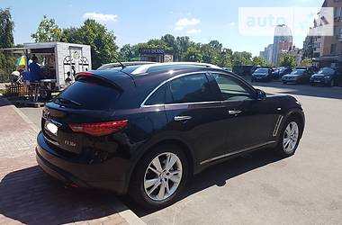 Внедорожник / Кроссовер Infiniti FX 30 2012 в Киеве