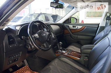 Внедорожник / Кроссовер Infiniti FX 30 2013 в Одессе