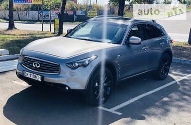 Внедорожник / Кроссовер Infiniti FX 30 2010 в Ровно