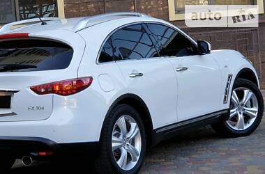 Внедорожник / Кроссовер Infiniti FX 30 2011 в Одессе