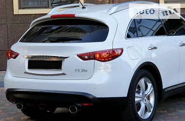 Внедорожник / Кроссовер Infiniti FX 30 2011 в Одессе