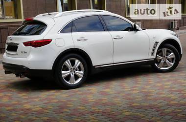 Внедорожник / Кроссовер Infiniti FX 30 2011 в Одессе