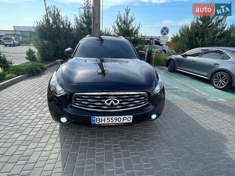 Внедорожник / Кроссовер Infiniti FX 30 2011 в Одессе