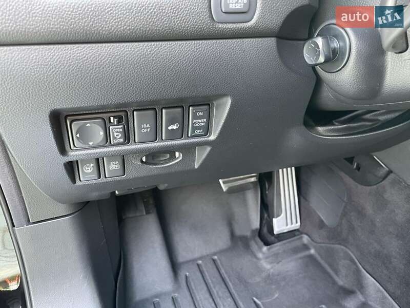 Внедорожник / Кроссовер Infiniti FX 30 2011 в Одессе