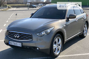 Infiniti FX 30 2011