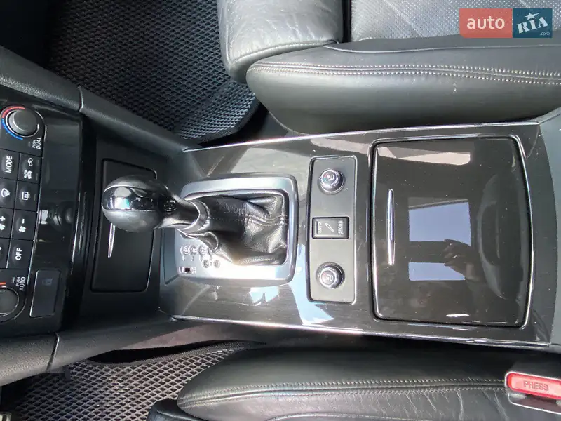 Infiniti FX 30 2010