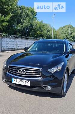 Infiniti FX 30 2012