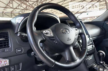 Внедорожник / Кроссовер Infiniti FX 30 2011 в Одессе