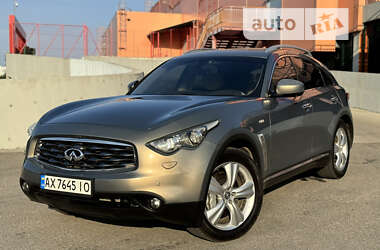 Позашляховик / Кросовер Infiniti FX 30 2011 в Києві