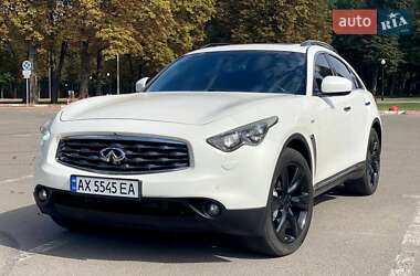 Infiniti FX 30 2010