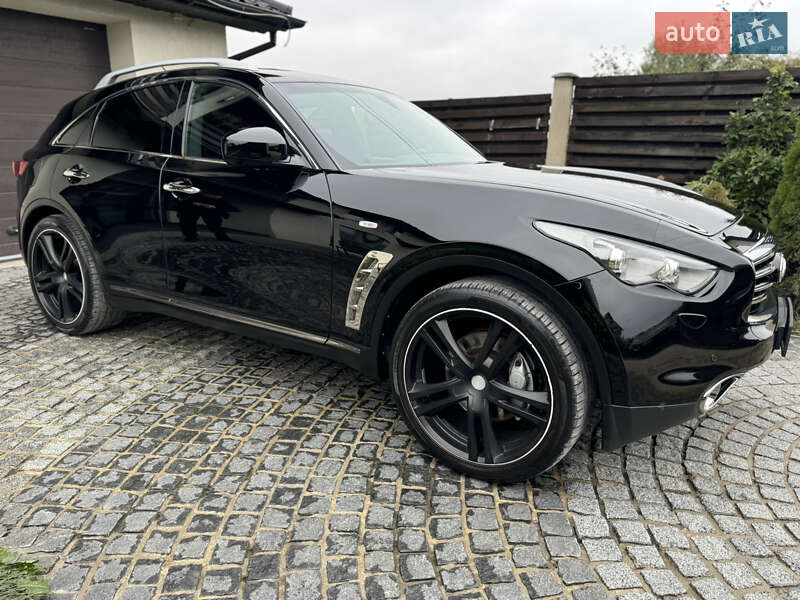 Позашляховик / Кросовер Infiniti FX 30 2012 в Тернополі