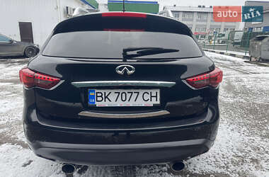 Внедорожник / Кроссовер Infiniti FX 30 2011 в Ровно