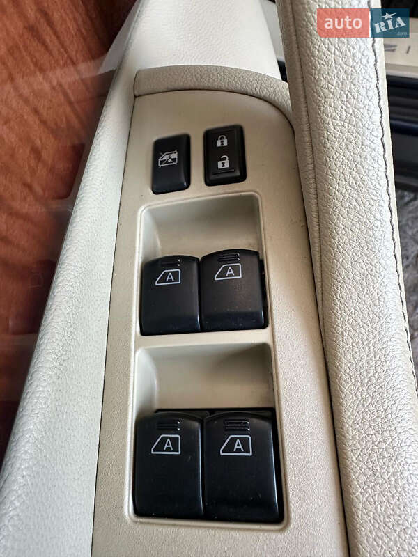 Внедорожник / Кроссовер Infiniti FX 30 2012 в Мукачево