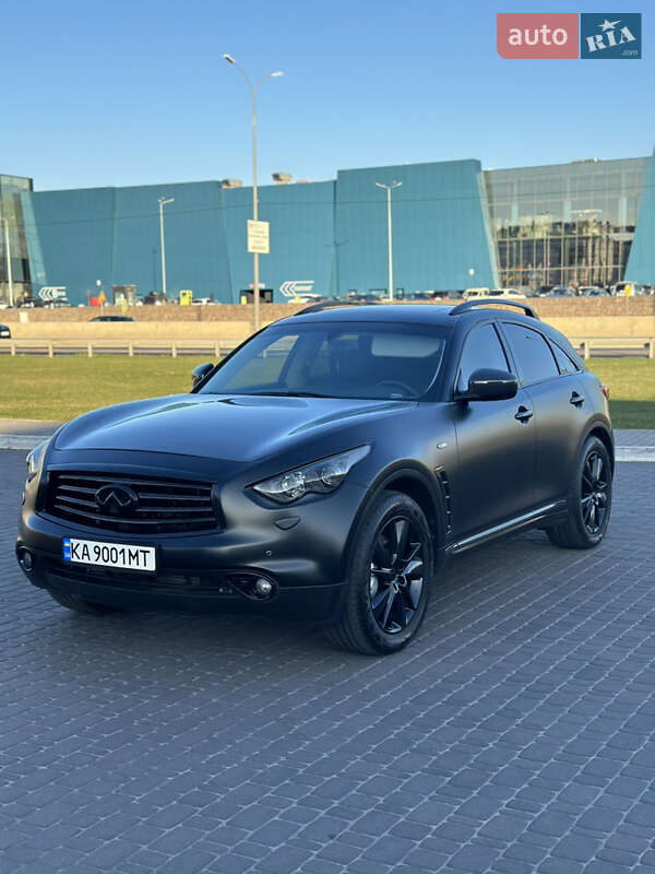 Infiniti FX 30 2012