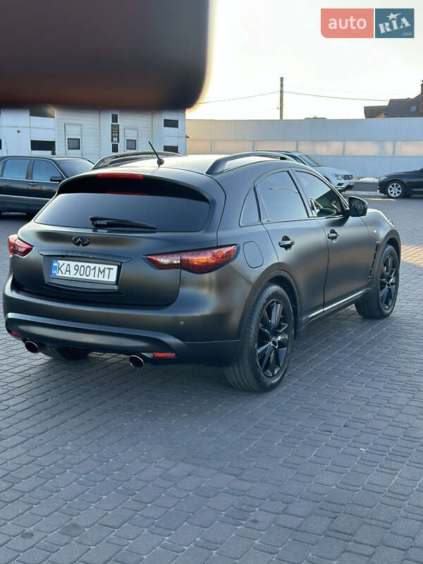 Позашляховик / Кросовер Infiniti FX 30 2012 в Києві