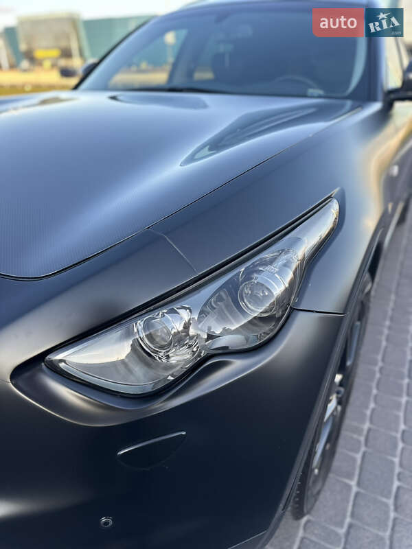 Позашляховик / Кросовер Infiniti FX 30 2012 в Києві