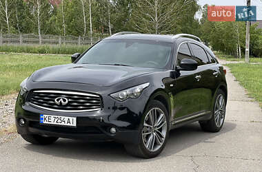 Внедорожник / Кроссовер Infiniti FX 30 2010 в 