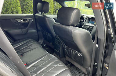 Внедорожник / Кроссовер Infiniti FX 30 2010 в 