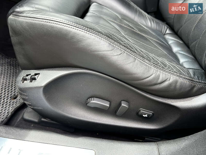 Позашляховик / Кросовер Infiniti FX 30 2010 в Дніпрі