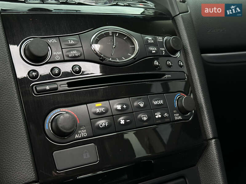 Позашляховик / Кросовер Infiniti FX 30 2012 в Харкові