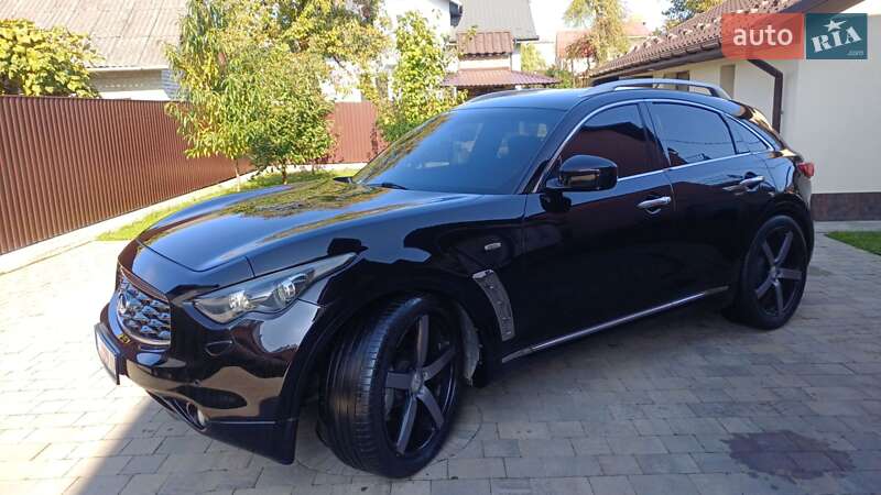 Внедорожник / Кроссовер Infiniti FX 30 2011 в Дрогобыче