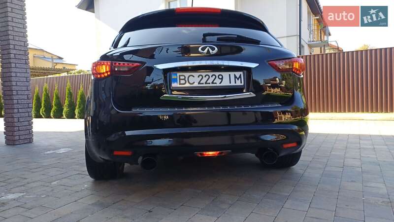 Внедорожник / Кроссовер Infiniti FX 30 2011 в Дрогобыче