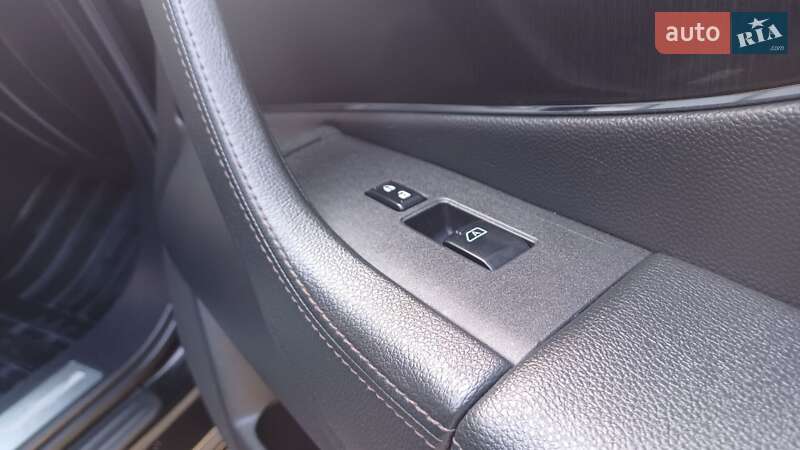 Внедорожник / Кроссовер Infiniti FX 30 2011 в Дрогобыче