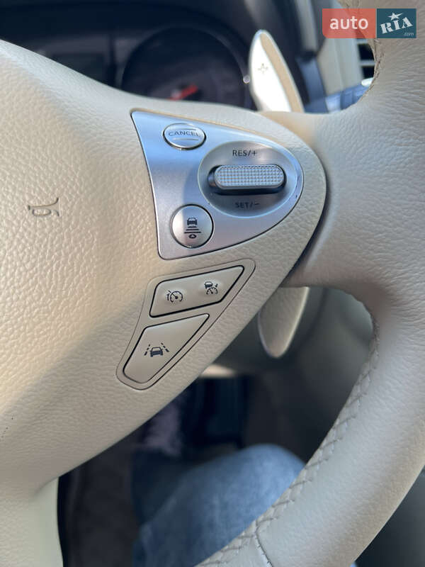 Внедорожник / Кроссовер Infiniti FX 30 2011 в Виноградове фото 18 Внедорожник / Кроссовер Infiniti FX 30 2011 в Виноградове