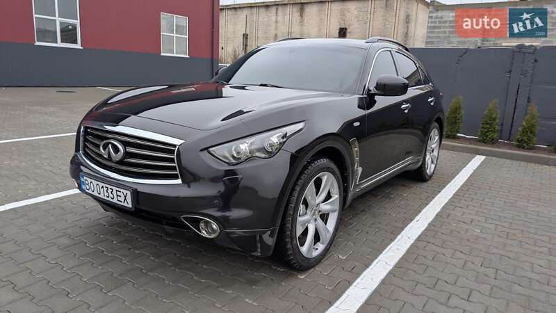 Внедорожник / Кроссовер Infiniti FX 30 2011 в Дубно