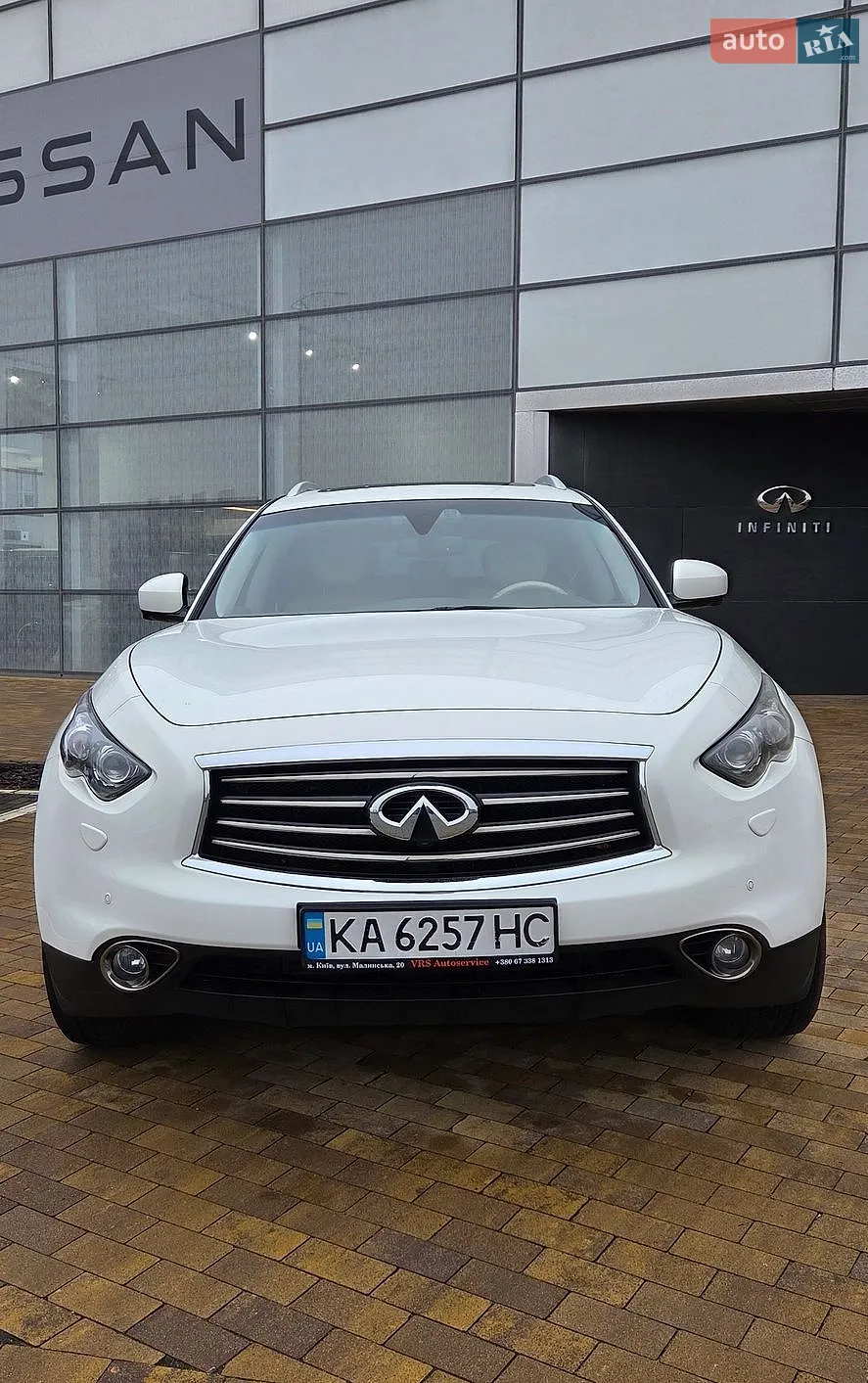 2011 Infiniti FX - фото 1