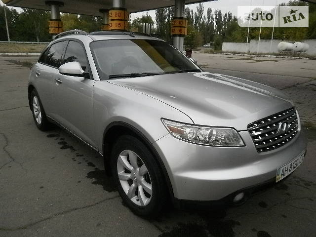 Внедорожник / Кроссовер Infiniti FX 35 2004 в Донецке