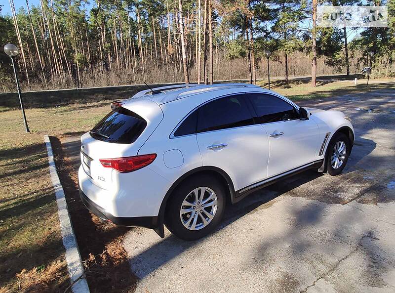 Внедорожник / Кроссовер Infiniti FX 35 2008 в Киеве