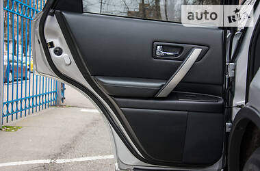 Позашляховик / Кросовер Infiniti FX 35 2007 в 