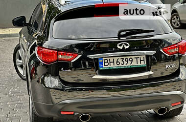 Внедорожник / Кроссовер Infiniti FX 35 2008 в 