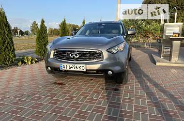 Infiniti FX 35 2010