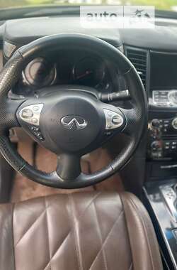 Внедорожник / Кроссовер Infiniti FX 35 2009 в Луцке