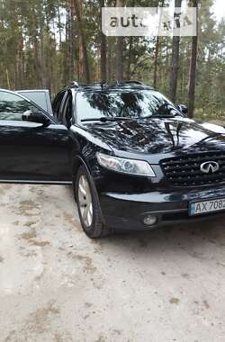 Позашляховик / Кросовер Infiniti FX 35 2003 в Зміїві