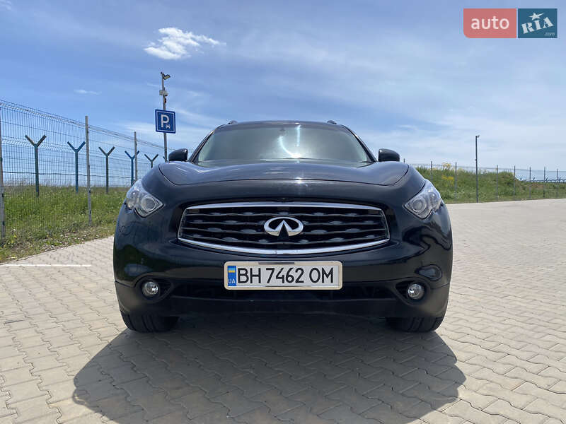 Внедорожник / Кроссовер Infiniti FX 35 2008 в Одессе