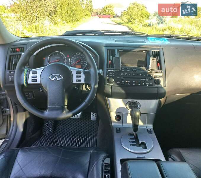 Внедорожник / Кроссовер Infiniti FX 35 2003 в Ивано-Франковске фото 7 Внедорожник / Кроссовер Infiniti FX 35 2003 в Ивано-Франковске