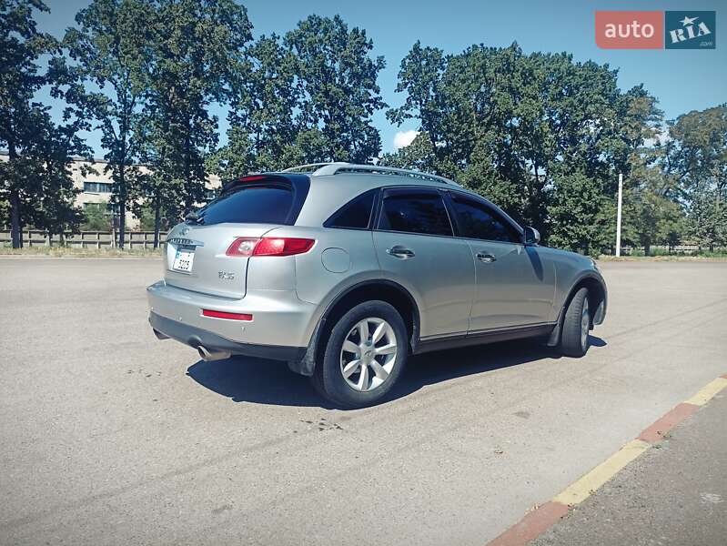 Позашляховик / Кросовер Infiniti FX 35 2004 в Білій Церкві