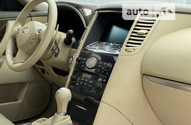 Позашляховик / Кросовер Infiniti FX 35 2009 в Львові