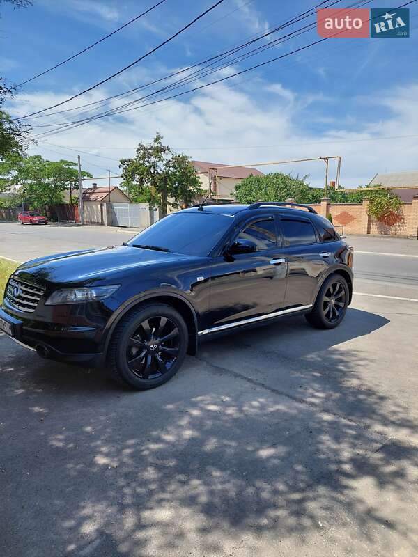 Внедорожник / Кроссовер Infiniti FX 35 2007 в Измаиле