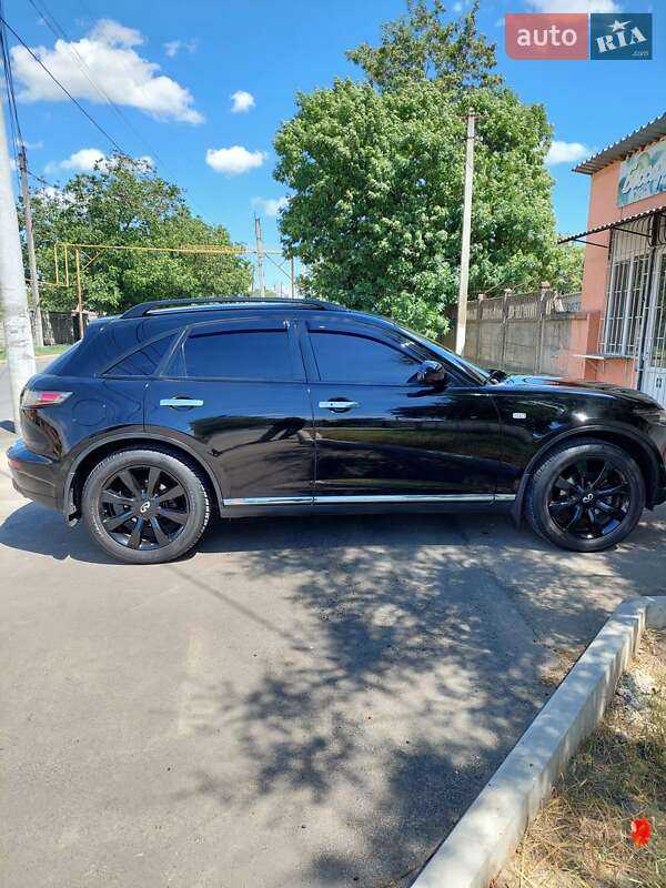 Внедорожник / Кроссовер Infiniti FX 35 2007 в Измаиле