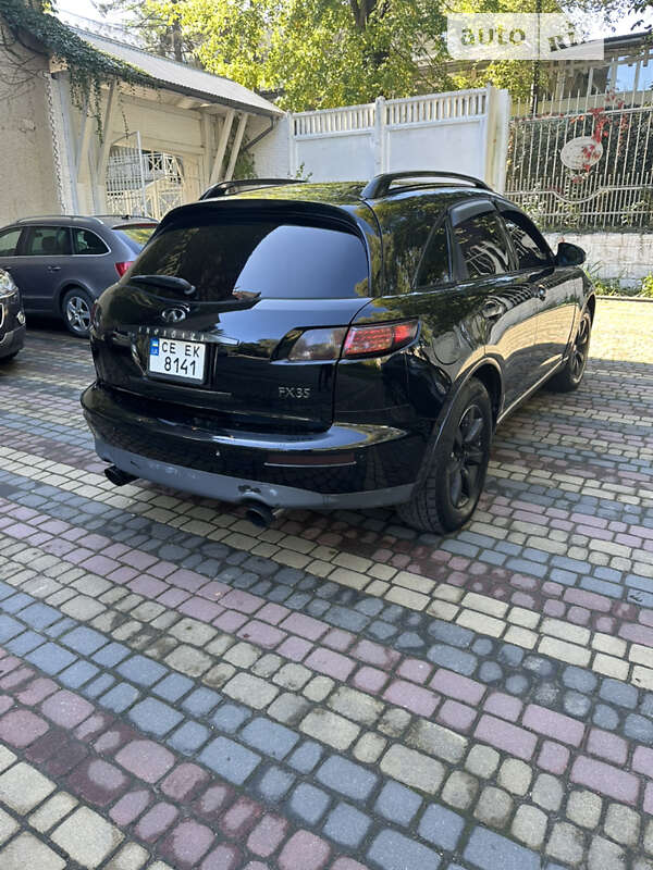 Позашляховик / Кросовер Infiniti FX 35 2004 в Чернівцях