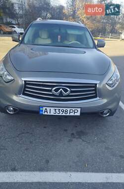 Infiniti FX 35 2011