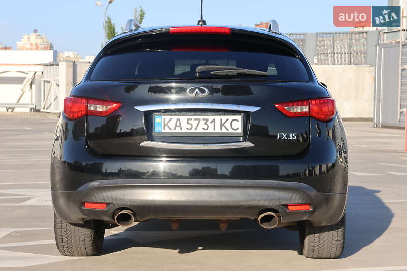 Позашляховик / Кросовер Infiniti FX 35 2008 в Києві