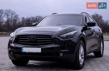 Infiniti FX 35 2011