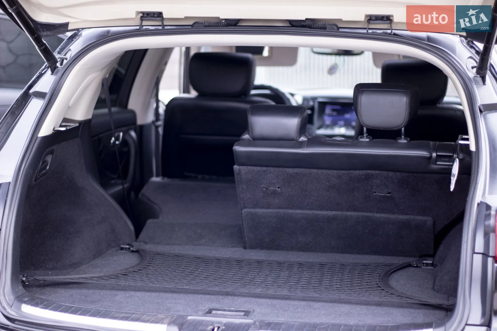 2011 Infiniti FX - мініатюра 37